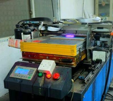 廣東閑置印刷設(shè)備高效處理指南 平板打印機(jī)、噴繪機(jī)等急售信息與資產(chǎn)盤活策略